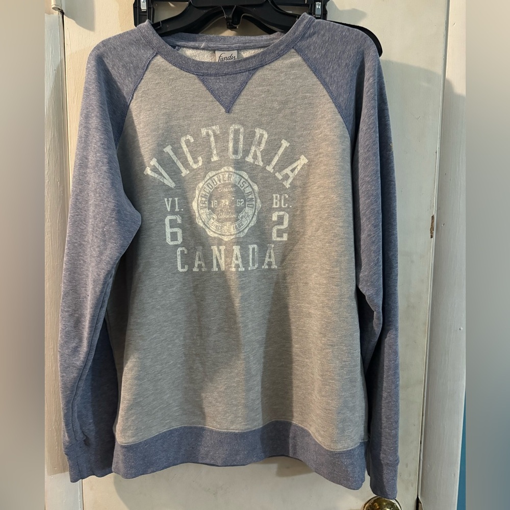 Fundy Medium Victoria Canada Sweatshirt